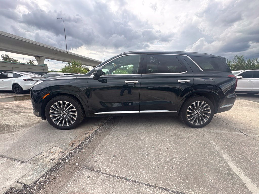 Used 2024 Hyundai Palisade Calligraphy AWD/4WD image 6