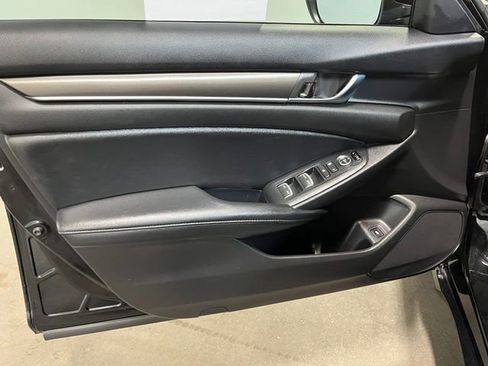 Used 2019 Honda Accord LX image 20