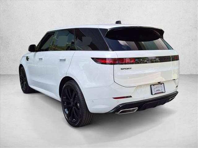 New 2026 Land Rover Range Rover Sport Dynamic SE AWD/4WD image 8