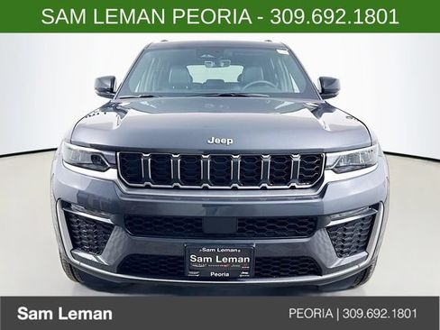 New 2026 Jeep Grand Cherokee Limited AWD/4WD image 2