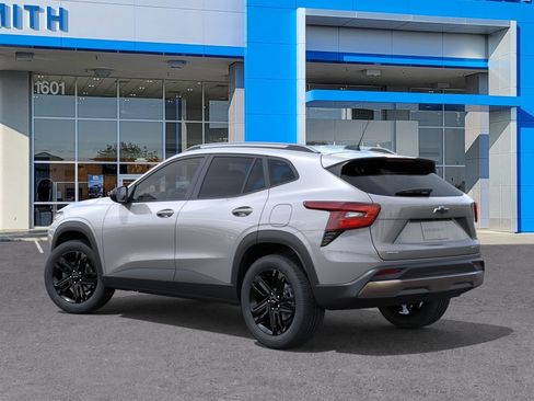 New 2026 Chevrolet Trax ACTIV w/ Driver Confidence Package FWD image 3
