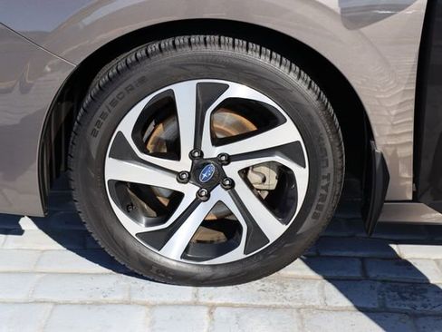 Used 2021 Subaru Legacy Limited image 57