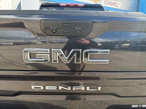 Used 2023 GMC Sierra 1500 Denali Ultimate image 13