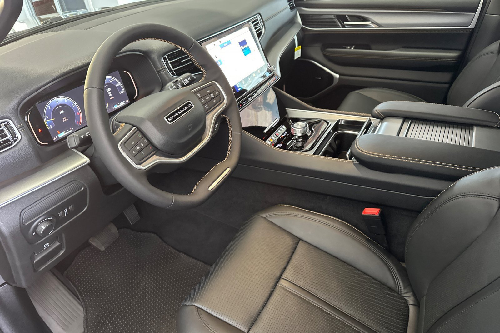 New 2026 Jeep Grand Wagoneer L 4WD image 10