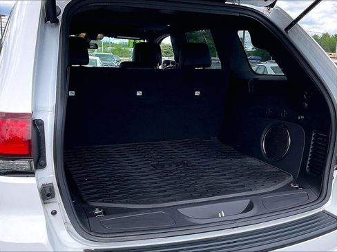 Used 2021 Jeep Grand Cherokee Laredo X AWD/4WD image 33