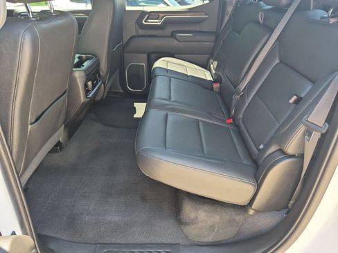 Used 2022 Chevrolet Silverado 1500 RST w/ Convenience Package II AWD/4WD image 23