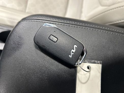 Used 2023 Kia Seltos EX AWD/4WD image 28