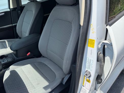 Used 2020 Ford Escape SE AWD/4WD image 3