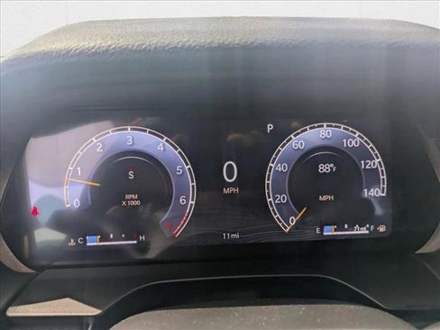 New 2025 Jeep Grand Cherokee L Laredo w/ Luxury Tech Group I image 3