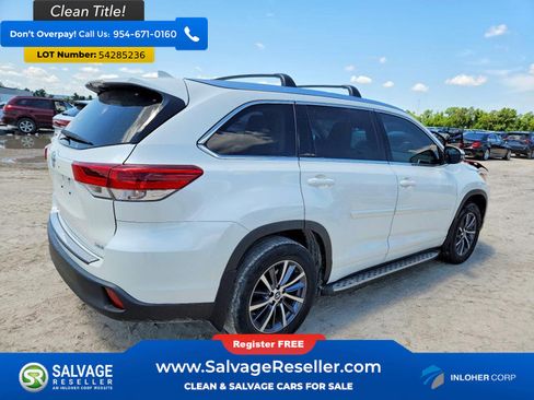 Used 2018 Toyota Highlander XLE FWD image 4