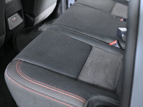 Used 2023 Nissan Frontier PRO-4X w/ Technology Package image 29