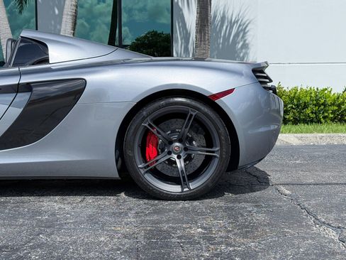 Used 2015 McLaren 650S Spider RWD image 10