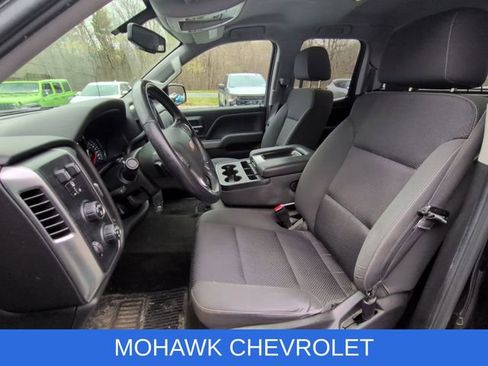 Used 2017 Chevrolet Silverado 1500 LT w/ Midnight Edition image 10