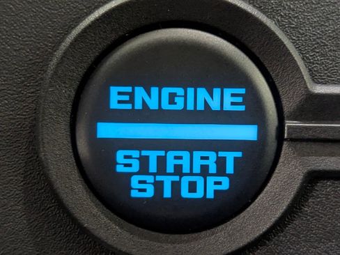 New 2025 Ford Bronco Badlands image 30