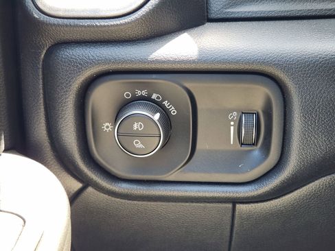 New 2025 RAM 3500 Tradesman image 17