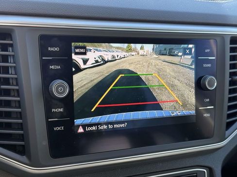 Used 2019 Volkswagen Atlas SE image 11