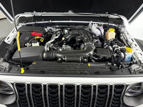 New 2026 Jeep Gladiator Rubicon w/ Steel Power Dome Hood Package AWD/4WD image 43