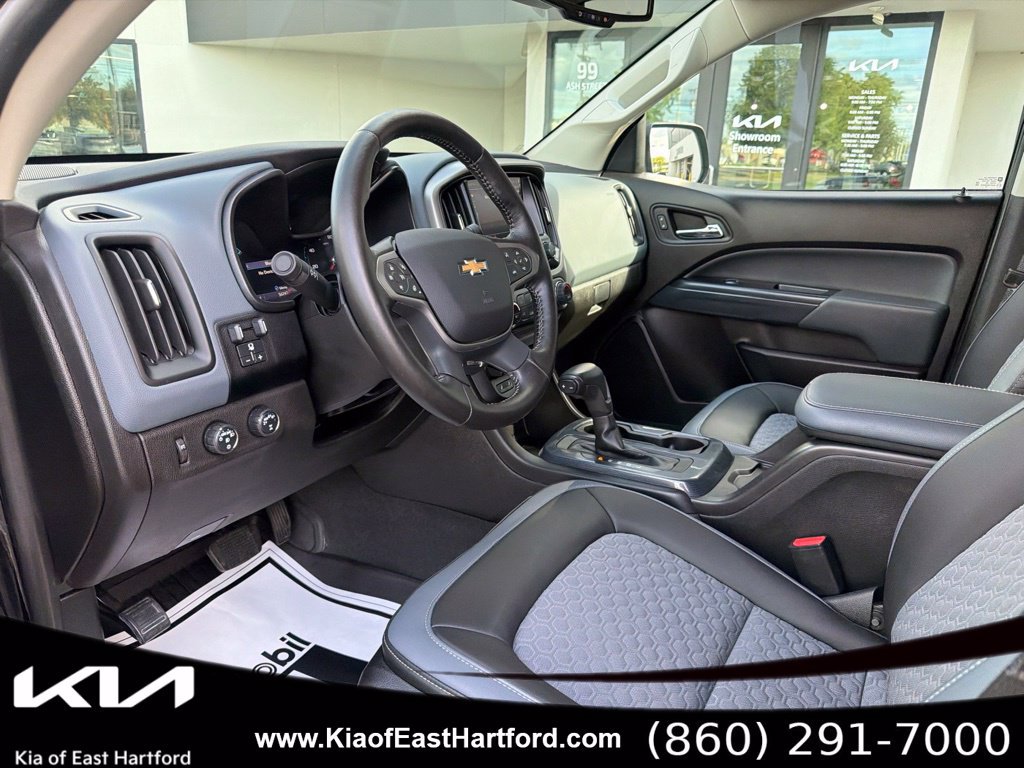 Used 2021 Chevrolet Colorado Z71 w/ Safety Package AWD/4WD image 30