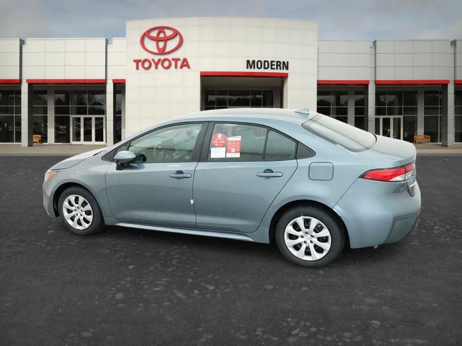 New 2027 Toyota Corolla LE FWD image 15