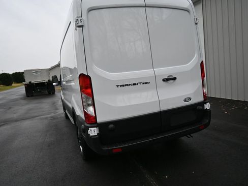 New 2026 Ford Transit 250 148 Medium Roof w/ Load Area Protection Package RWD image 25