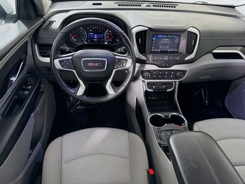 Used 2022 GMC Terrain SLE FWD image 17