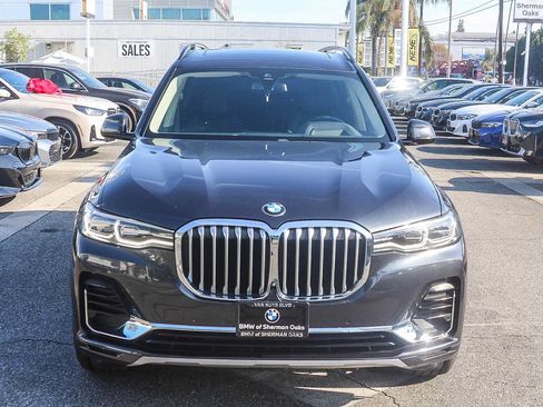 Used 2022 BMW X7 xDrive40i w/ Premium Package AWD/4WD image 2