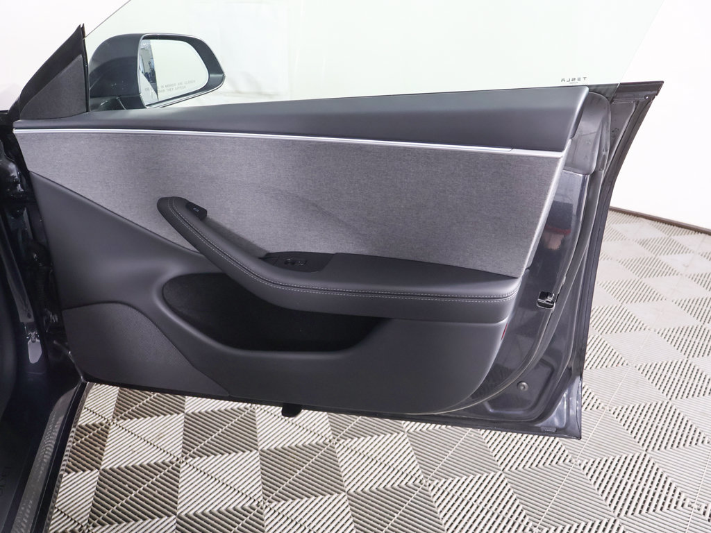 Used 2025 Tesla Model 3 Long Range RWD image 29