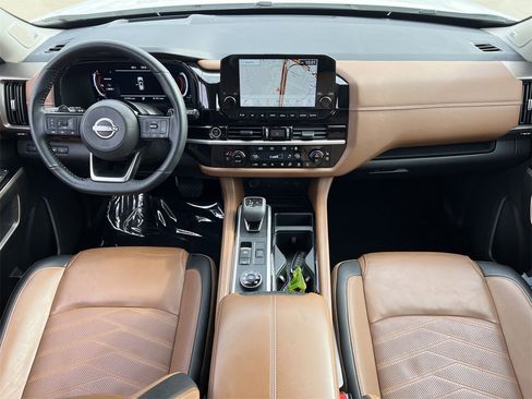 Certified 2024 Nissan Pathfinder Platinum w/ Cargo Package image 10