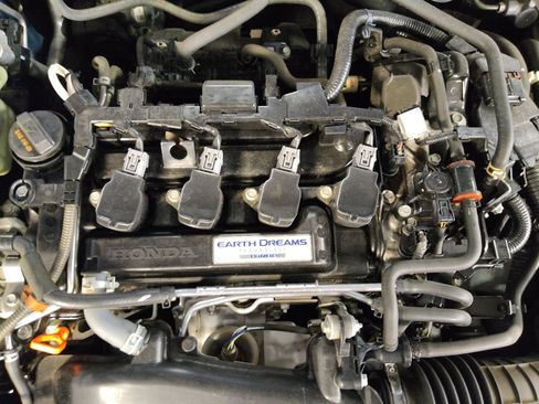 Used 2016 Honda Civic Touring image 30