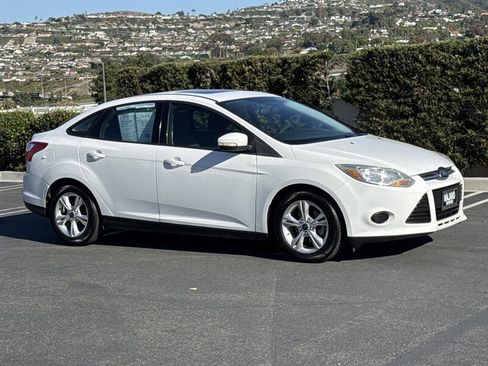 Used 2014 Ford Focus SE image 8