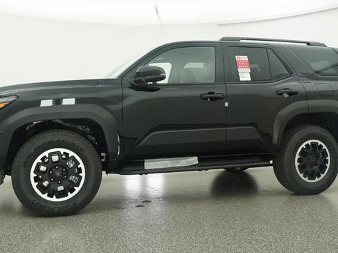 New 2026 Toyota 4Runner TRD Off-Road Premium AWD/4WD image 16