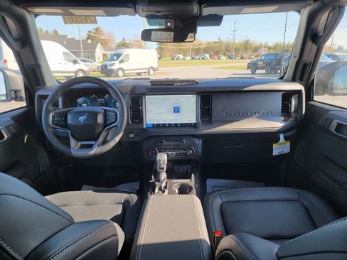 New 2026 Ford Bronco Big Bend AWD/4WD image 12