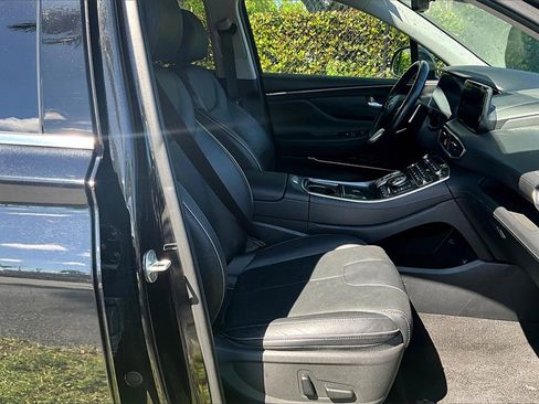 Used 2023 Hyundai Santa Fe Limited image 24