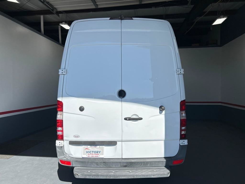 Used 2016 Mercedes-Benz Sprinter 2500 image 12