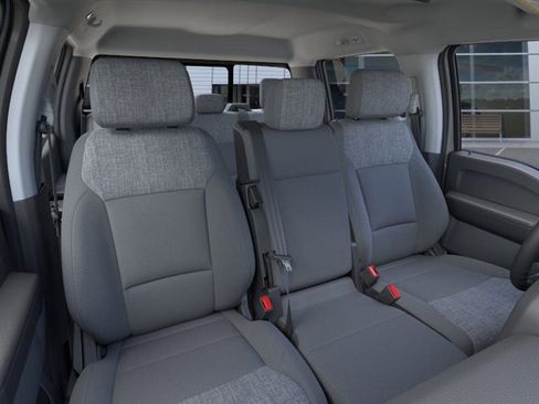 New 2026 Ford F250 XLT w/ FX4 Off-Road Package image 10