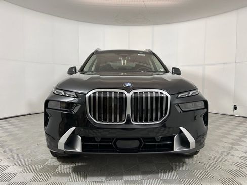 New 2026 BMW X7 xDrive40i image 2