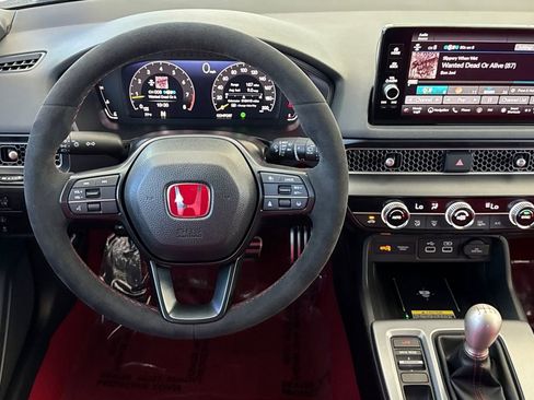 Certified 2025 Honda Civic Type R image 17