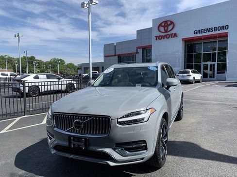 Used 2024 Volvo XC90 B5 Plus AWD/4WD image 1