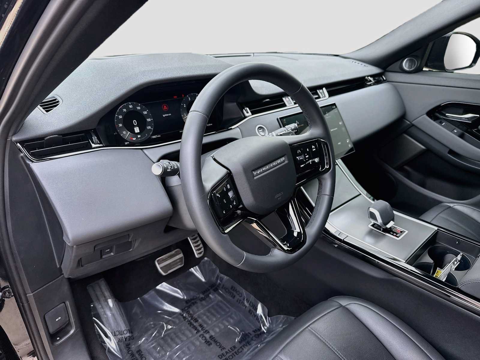 Certified 2025 Land Rover Range Rover Evoque Dynamic SE AWD/4WD image 12