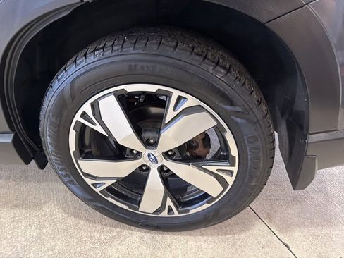 Used 2020 Subaru Forester Touring image 39