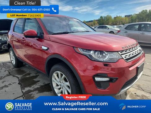 Used 2017 Land Rover Discovery Sport HSE AWD/4WD image 5