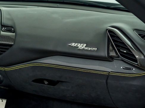 Certified 2017 Ferrari 488 Spider RWD image 38
