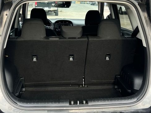 Used 2023 Kia Soul LX w/ LX Technology Package image 28