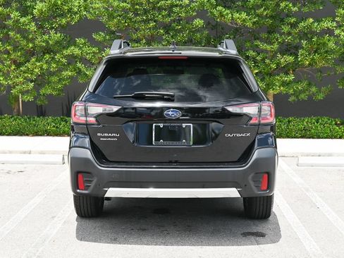Used 2021 Subaru Outback Limited AWD/4WD image 5