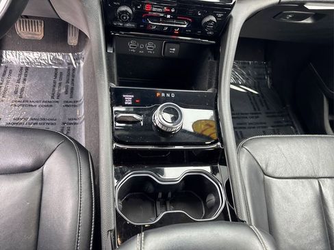 Used 2022 Jeep Grand Cherokee L Limited AWD/4WD image 22