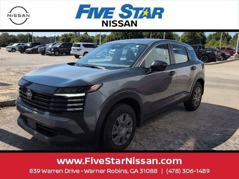 Used 2026 Nissan Kicks S FWD image 1