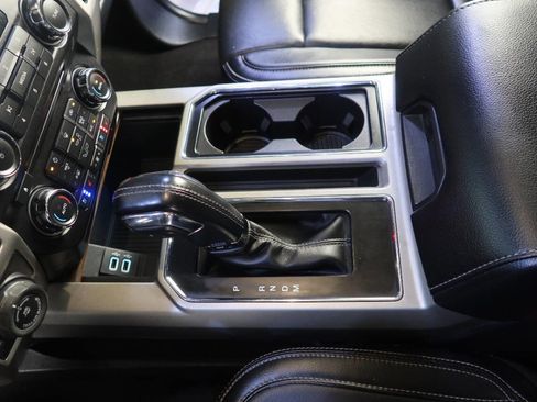 Used 2018 Ford F150 Lariat image 24