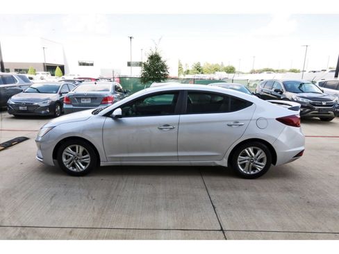 Used 2019 Hyundai Elantra SEL FWD image 5