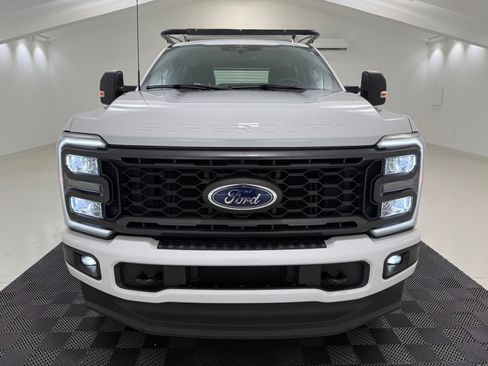 Used 2023 Ford F250 XL w/ STX Appearance Package AWD/4WD image 6