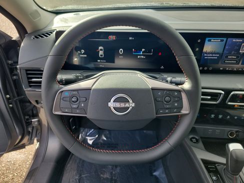 New 2026 Nissan Sentra SR w/ SR Premium Package FWD image 24